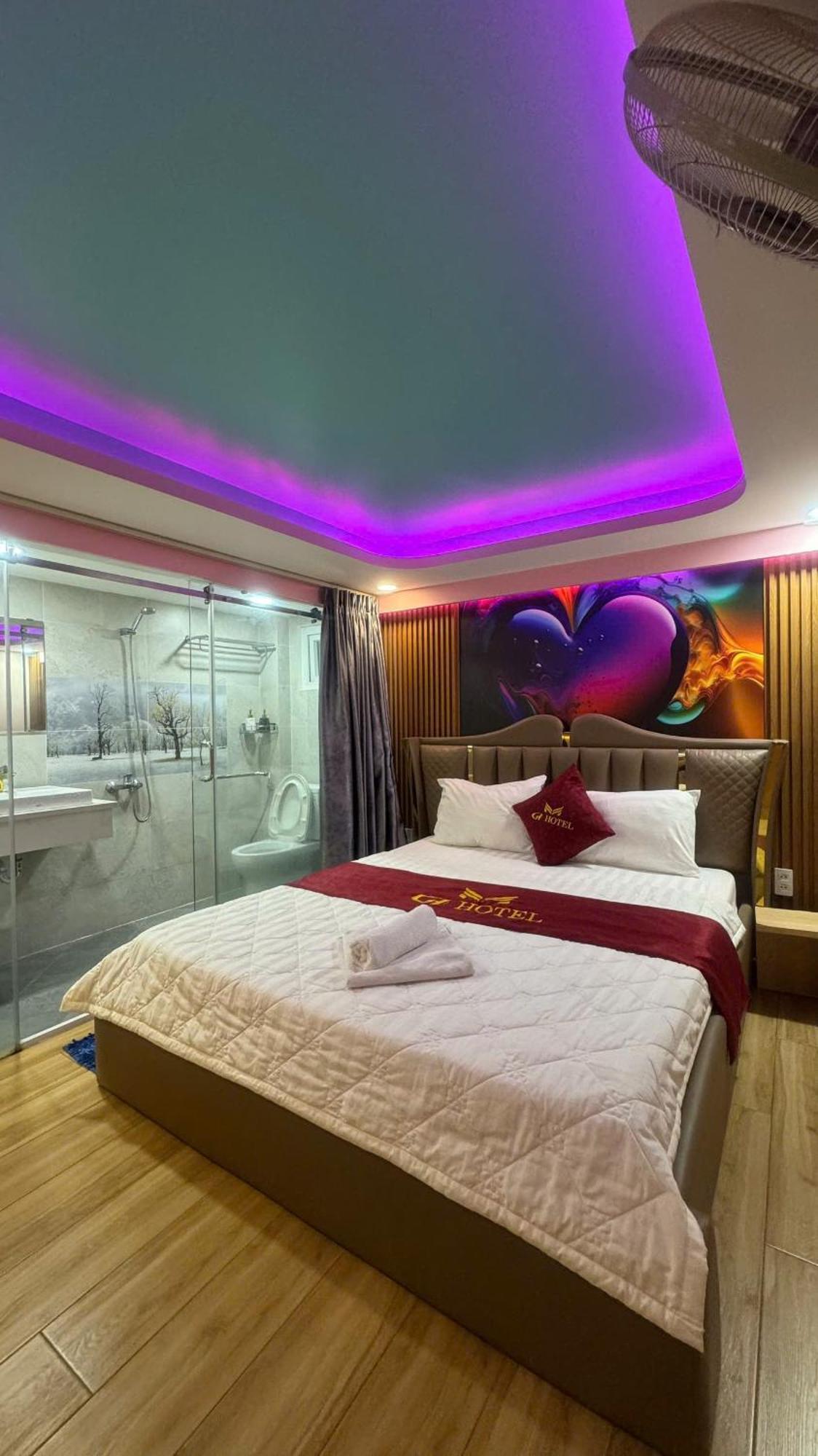 Khách Sạn Gia 196 Phan Xích Long Hotel 2*