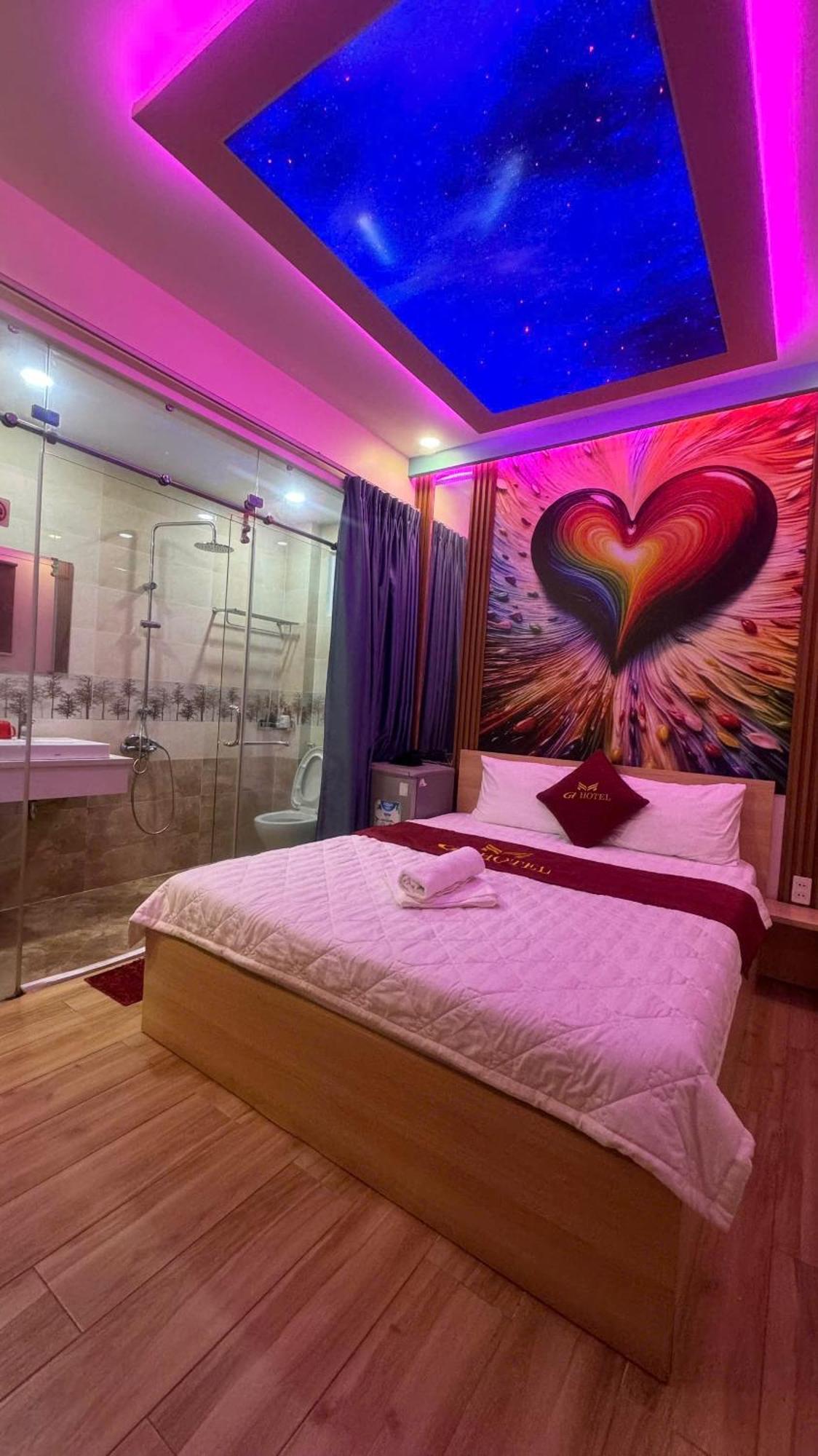 Khách Sạn Gia 196 Phan Xích Long Hotel 2*